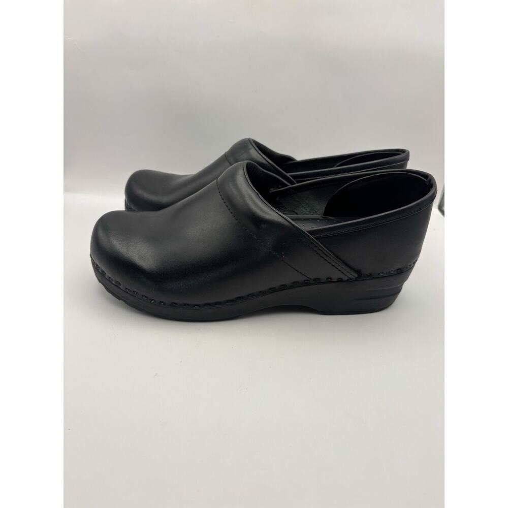 LL Bean Black Leather Clogs Women Size 9.5 - Picture 4 of 9